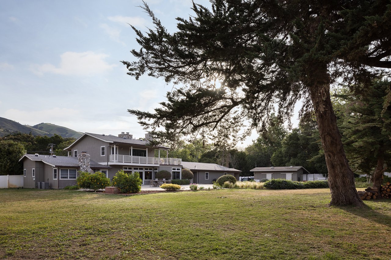 Carmel Valley Country Living