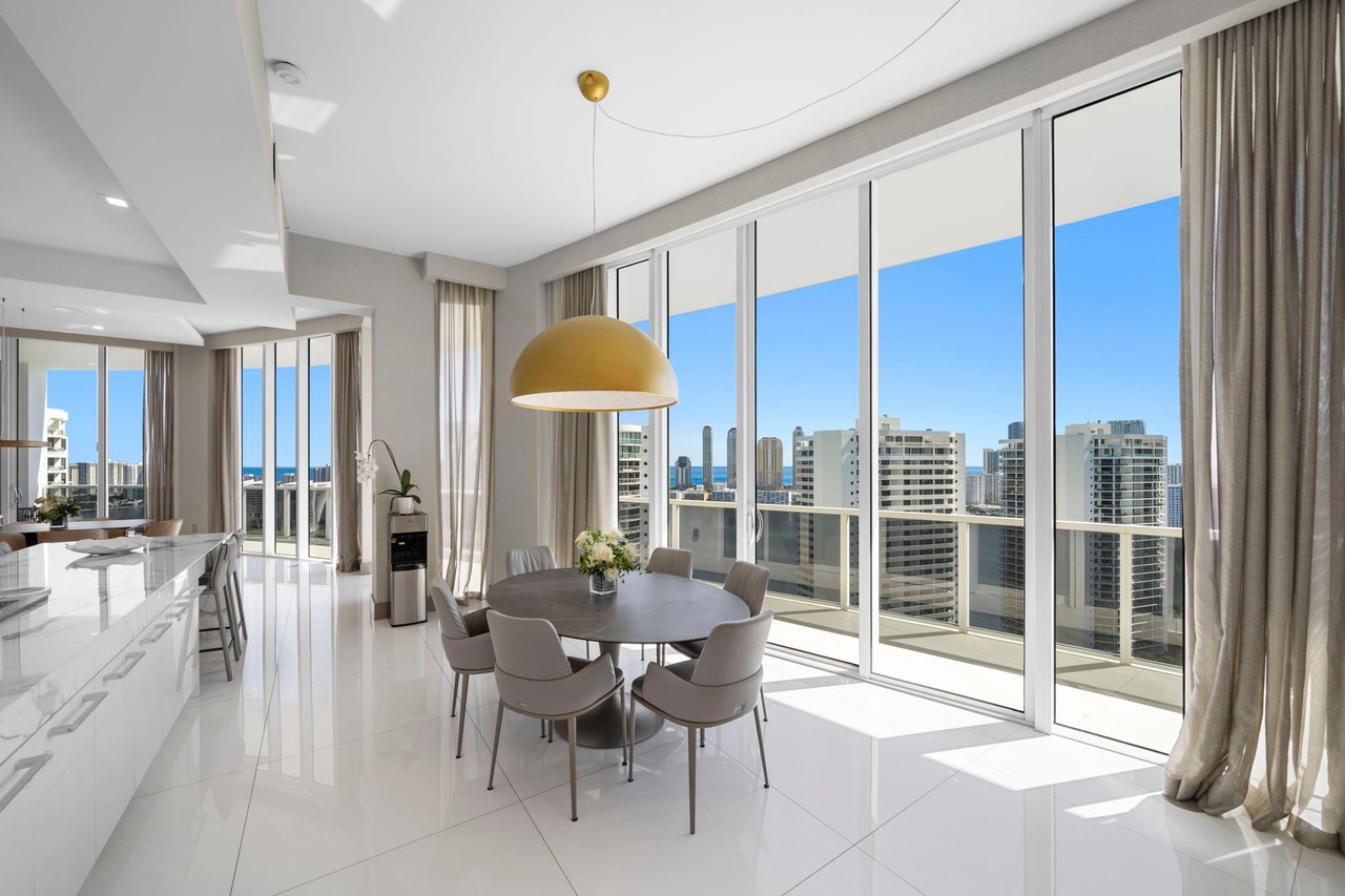 4100 Island Blvd # 1 Unit: PH-1