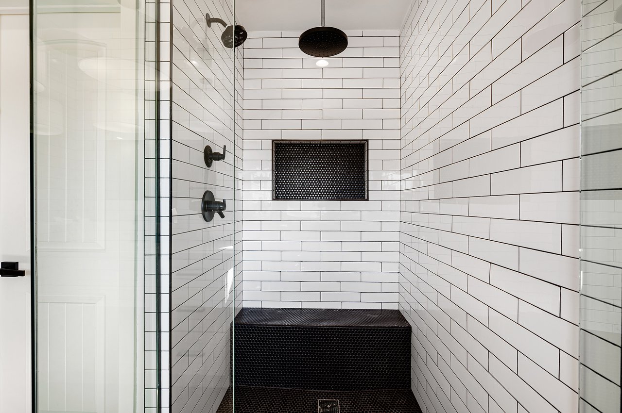 4545 N ROYAL VIEW Drive E