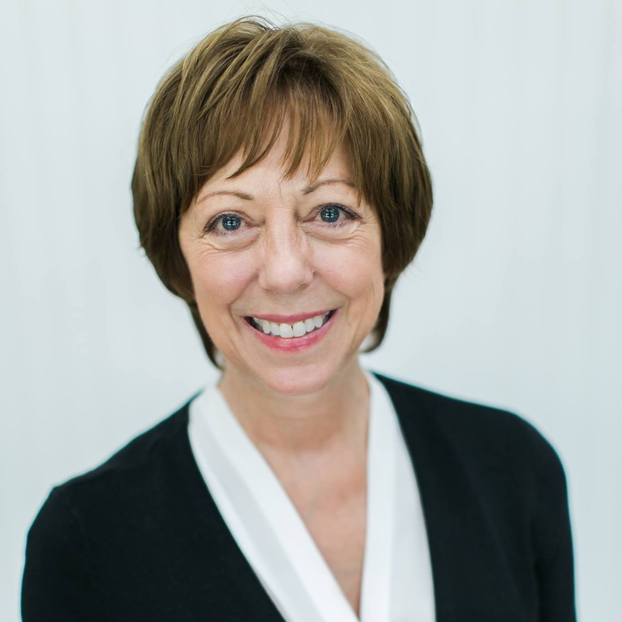 Carol Allegretti Schererville, IN Real Estate Agent Headshot