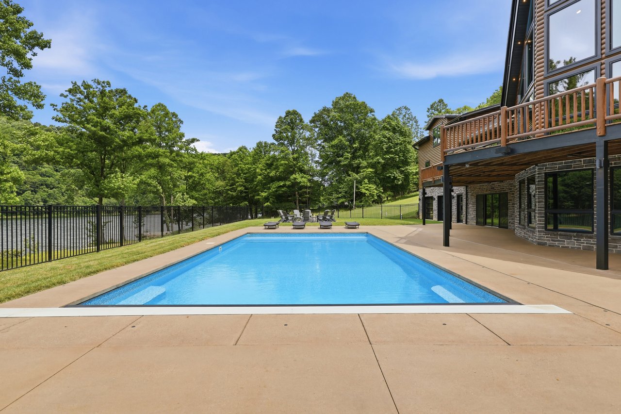 1050 Watteresonville Road