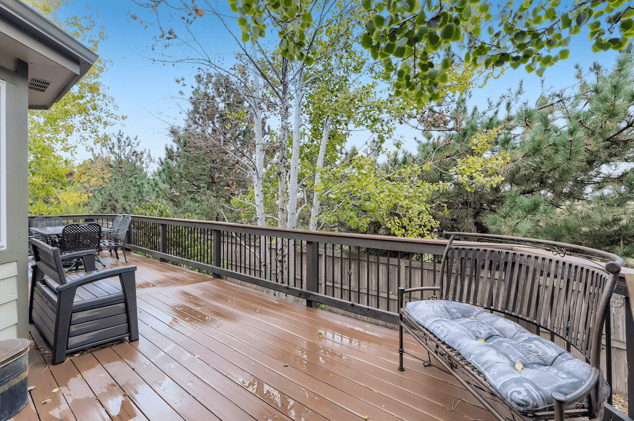 Just Listed: Low-Maintenance Home in Rocksbury Ridge