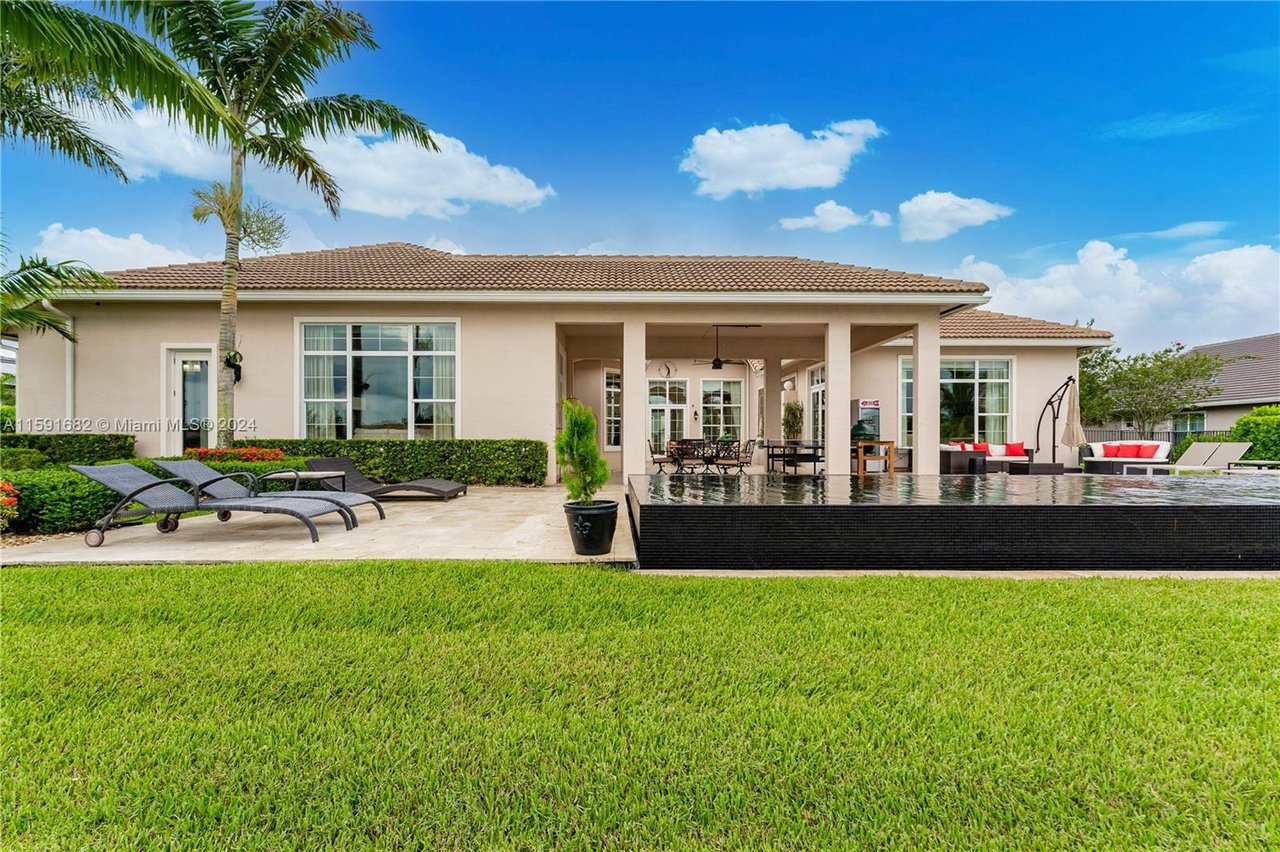 5669 S Sterling Ranch Dr