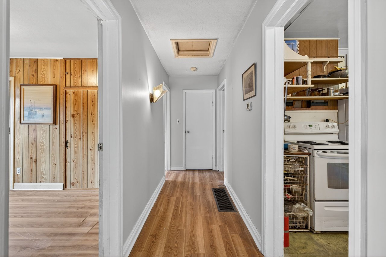 275 Maple Street, Newmarket