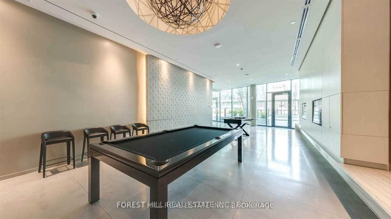 Luxurious Panoramic View Unit