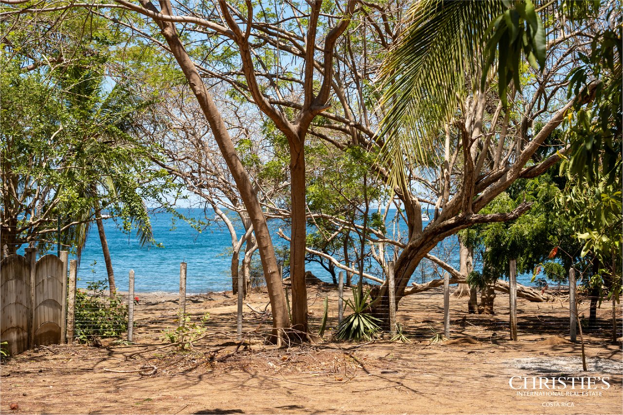 Prime Oceanfront Lot for Sale | Playa del Coco