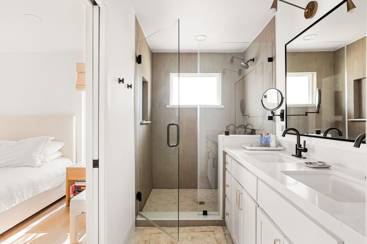 4701 Travis Country Circle