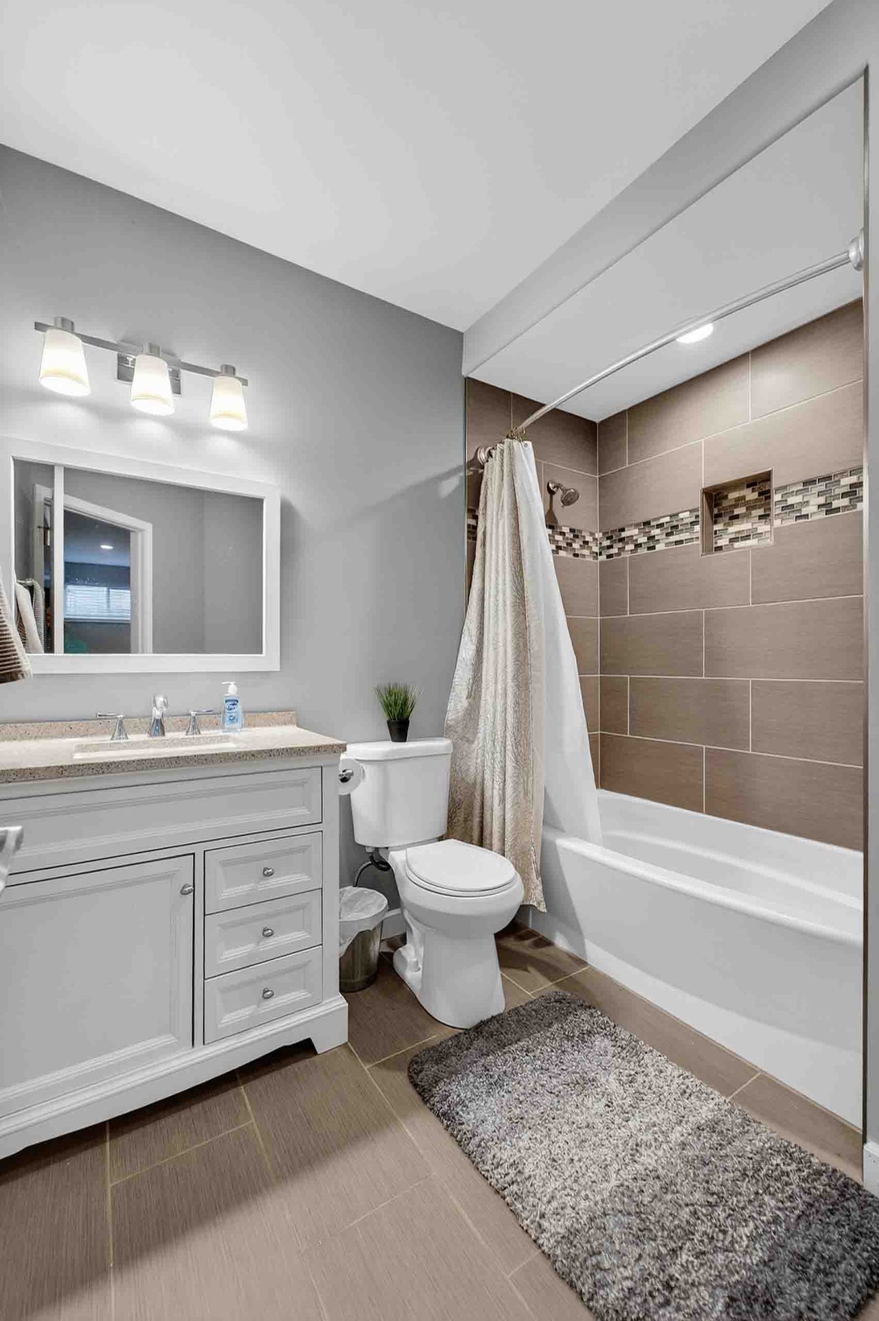 772 Marlow Bay