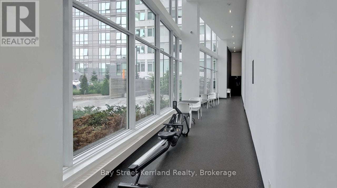 4065 Confederation Parkway #402