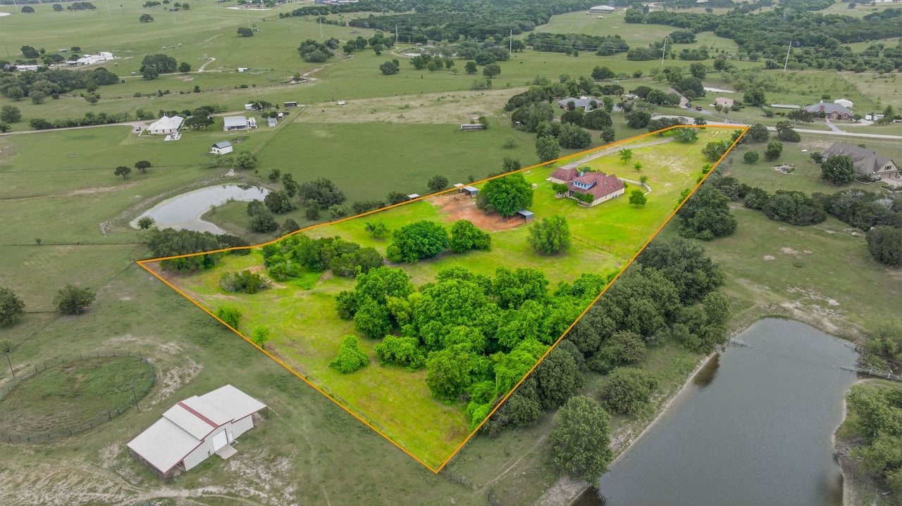 Bentwater Equine Estate