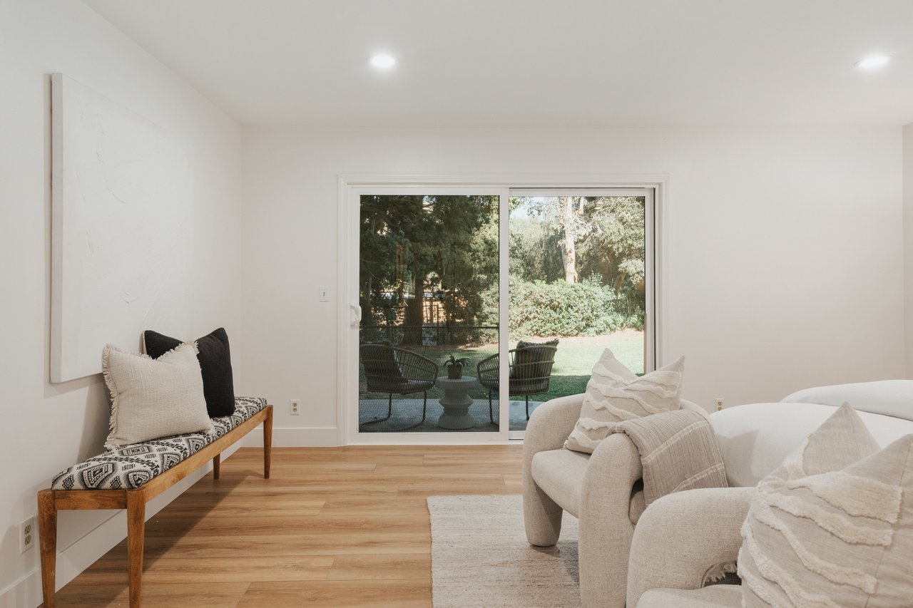 7817 E. Sandberg Lane