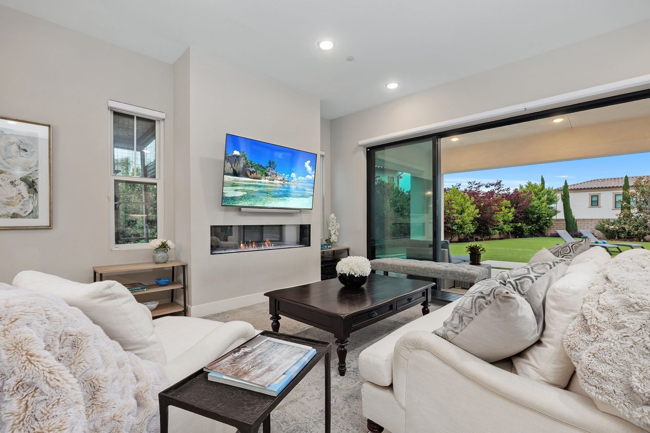 6190 Sagebrush Bend Way