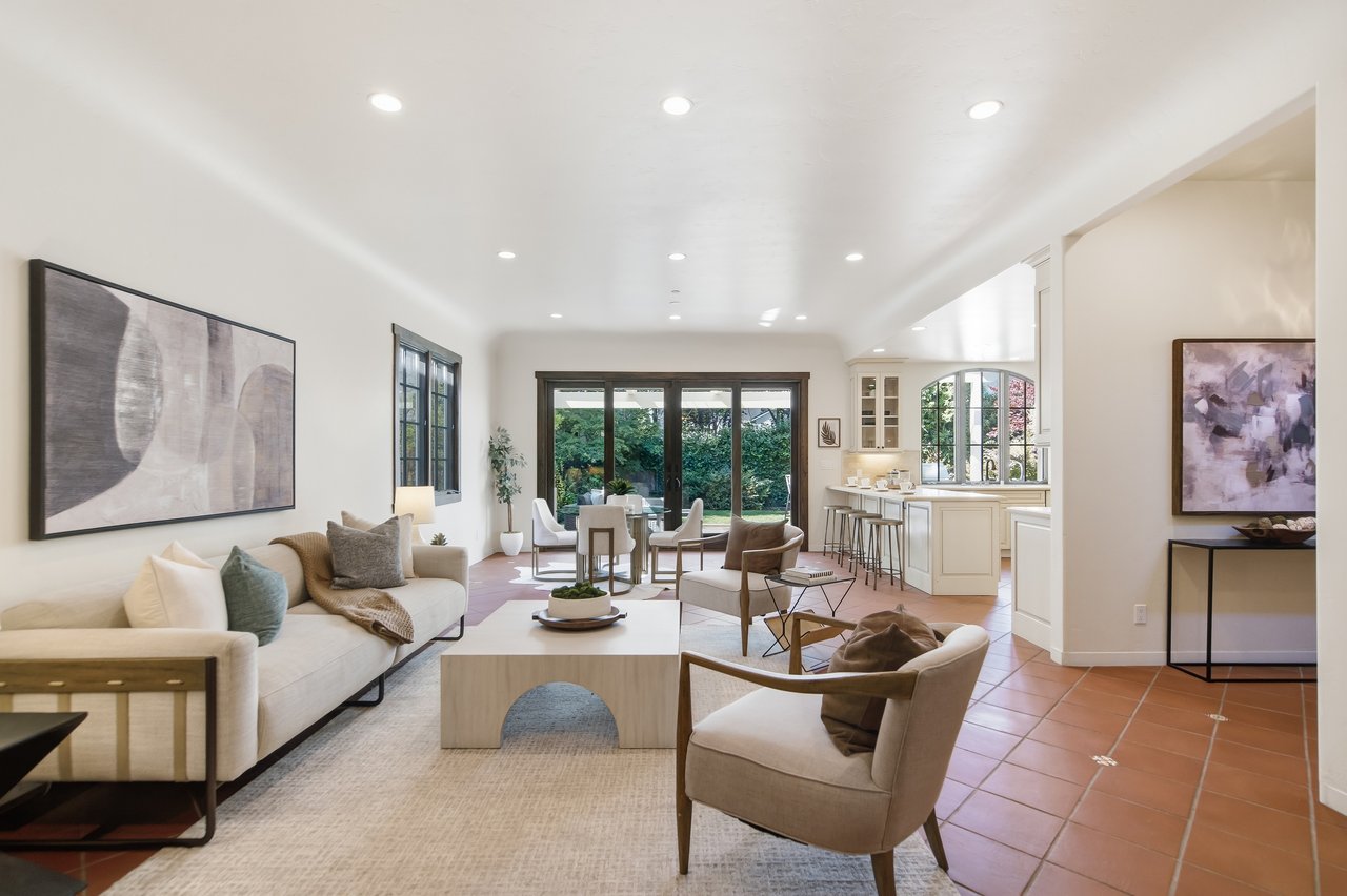 122 Castilian Way