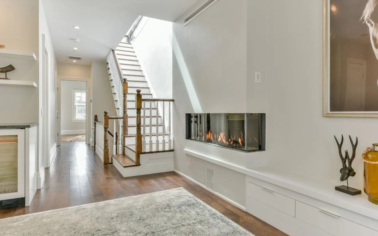 423 Beacon - $3,900,000