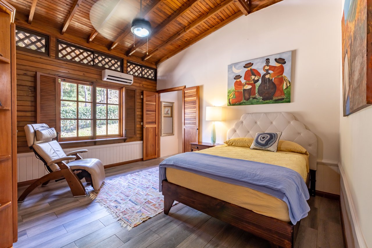 Rancho Montecito Atenas