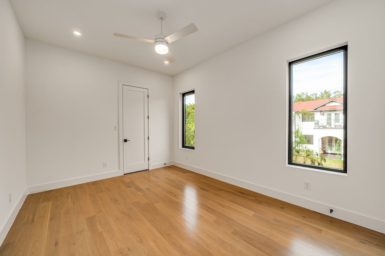 8815 San Leandro Drive