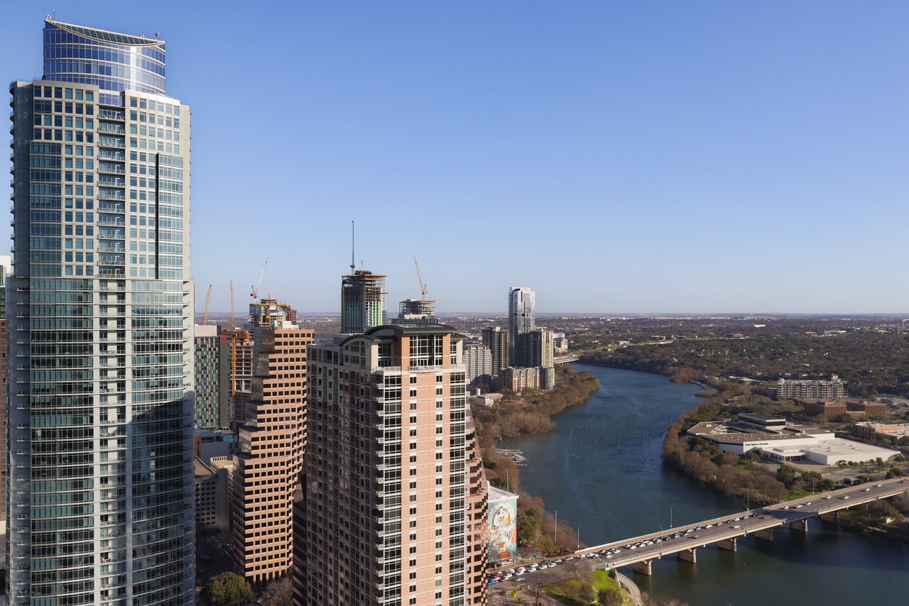 210 Lavaca Street #3601