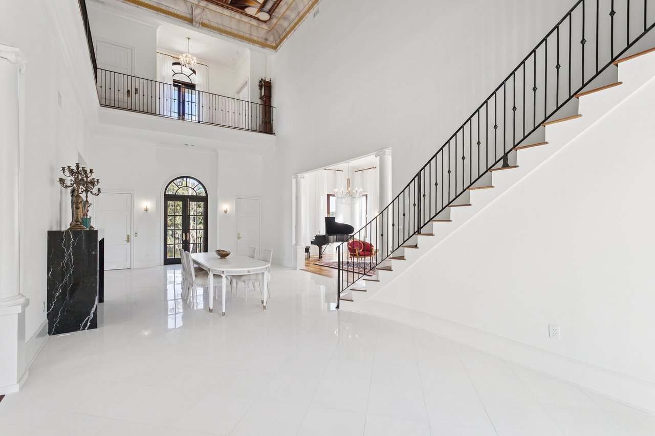 432 Magnolia Ln