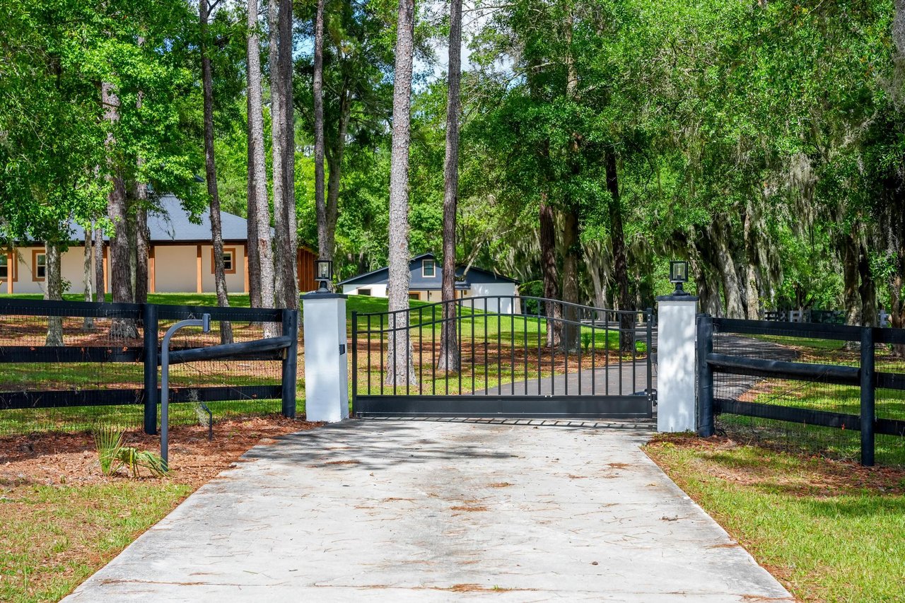 Gated 5.58-acre Farm
