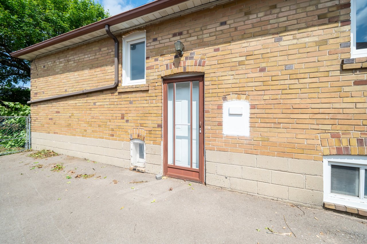1592 Pharmacy Ave 