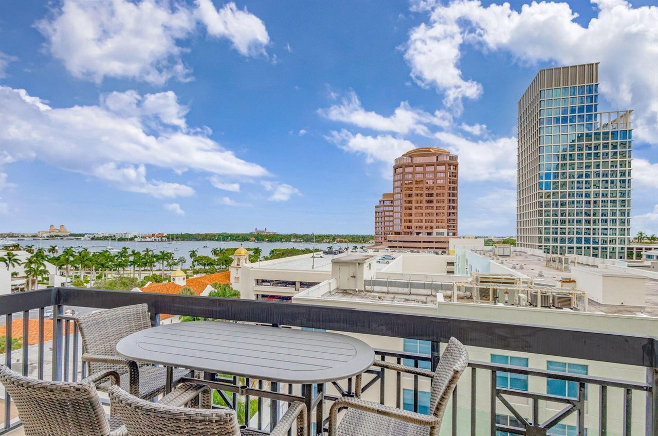 Two City Plaza Condo Unit 511