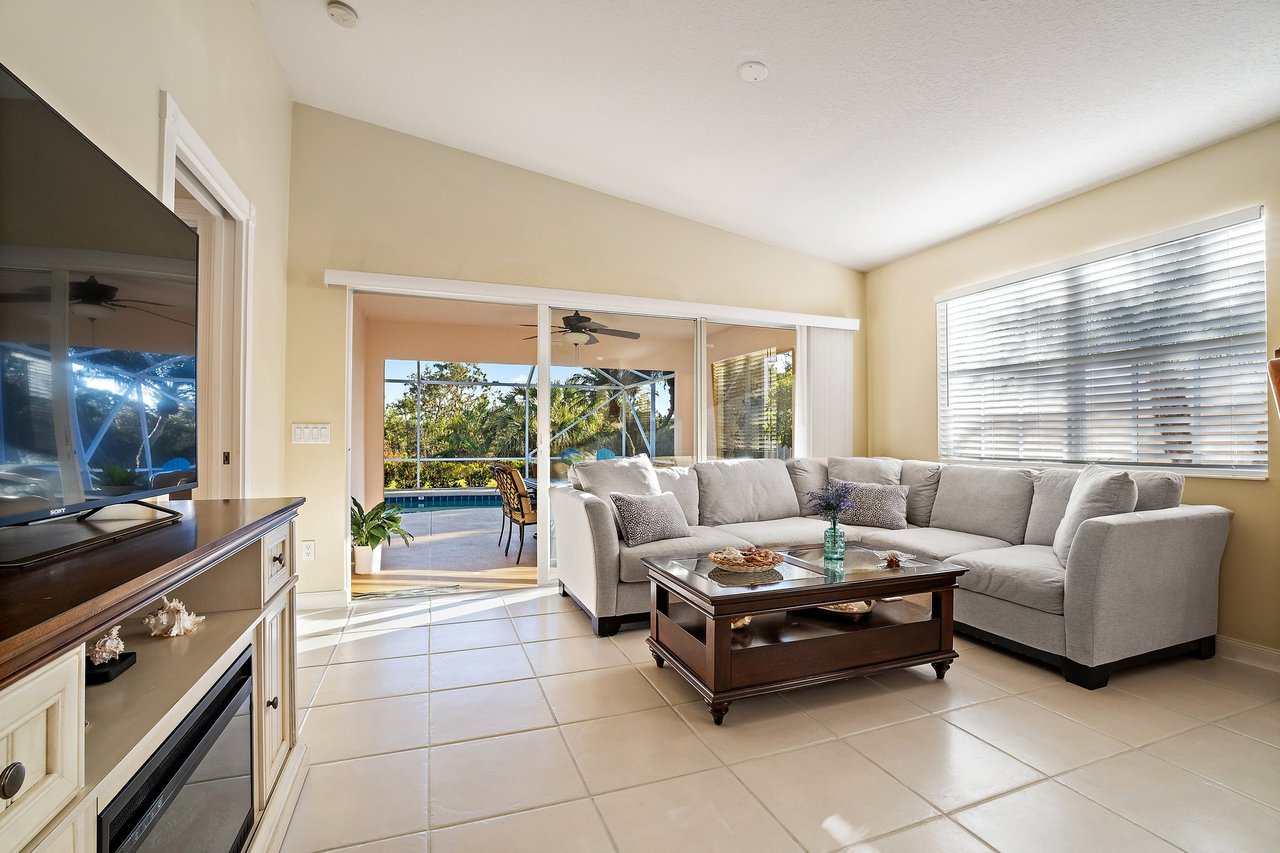 8991 SE Eldorado Way