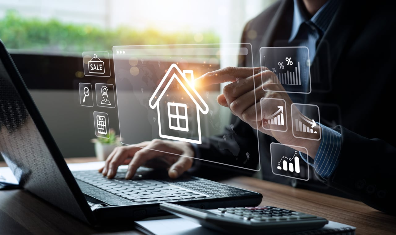 Thriving Through Turmoil: Realtors' Guide to Crisis Management 