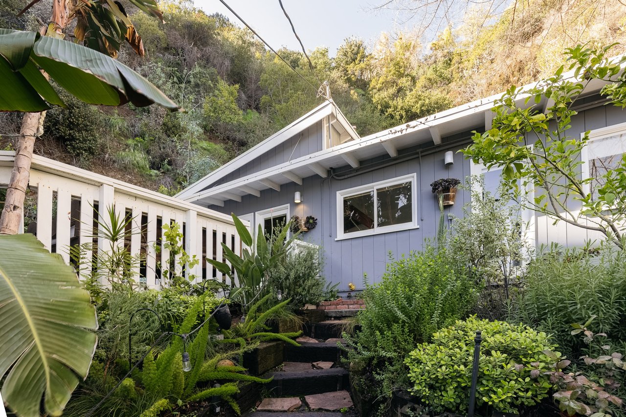 Tranquil and Private Mid Century in Beachwood Canyon