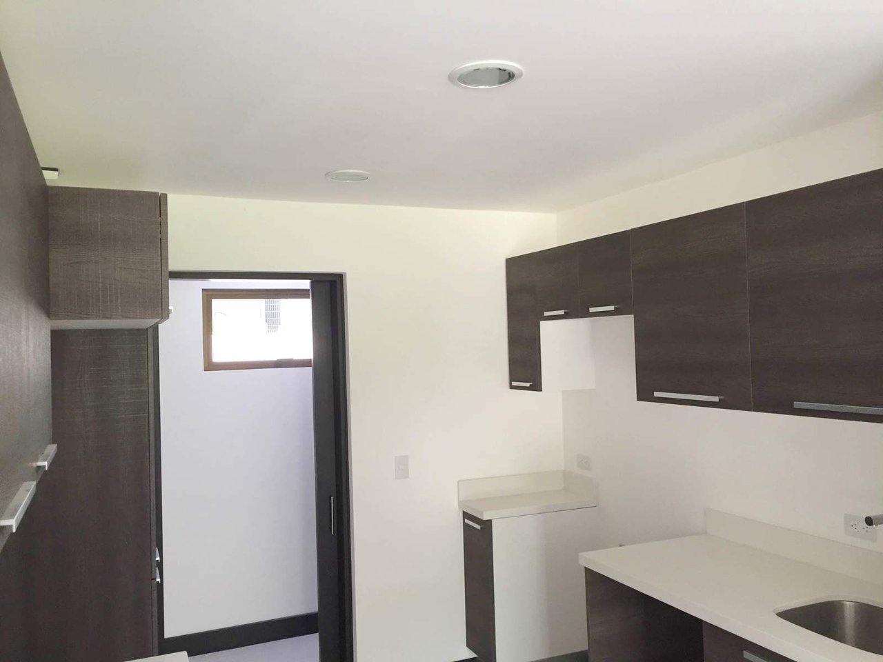 Contemporary Multi Level Townhome, Ciudad Colon, San Jose