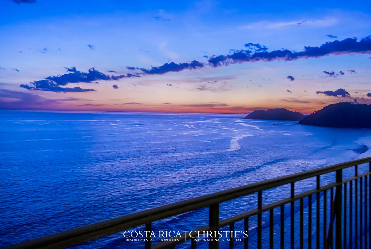Vista Las Palmas Penthouse