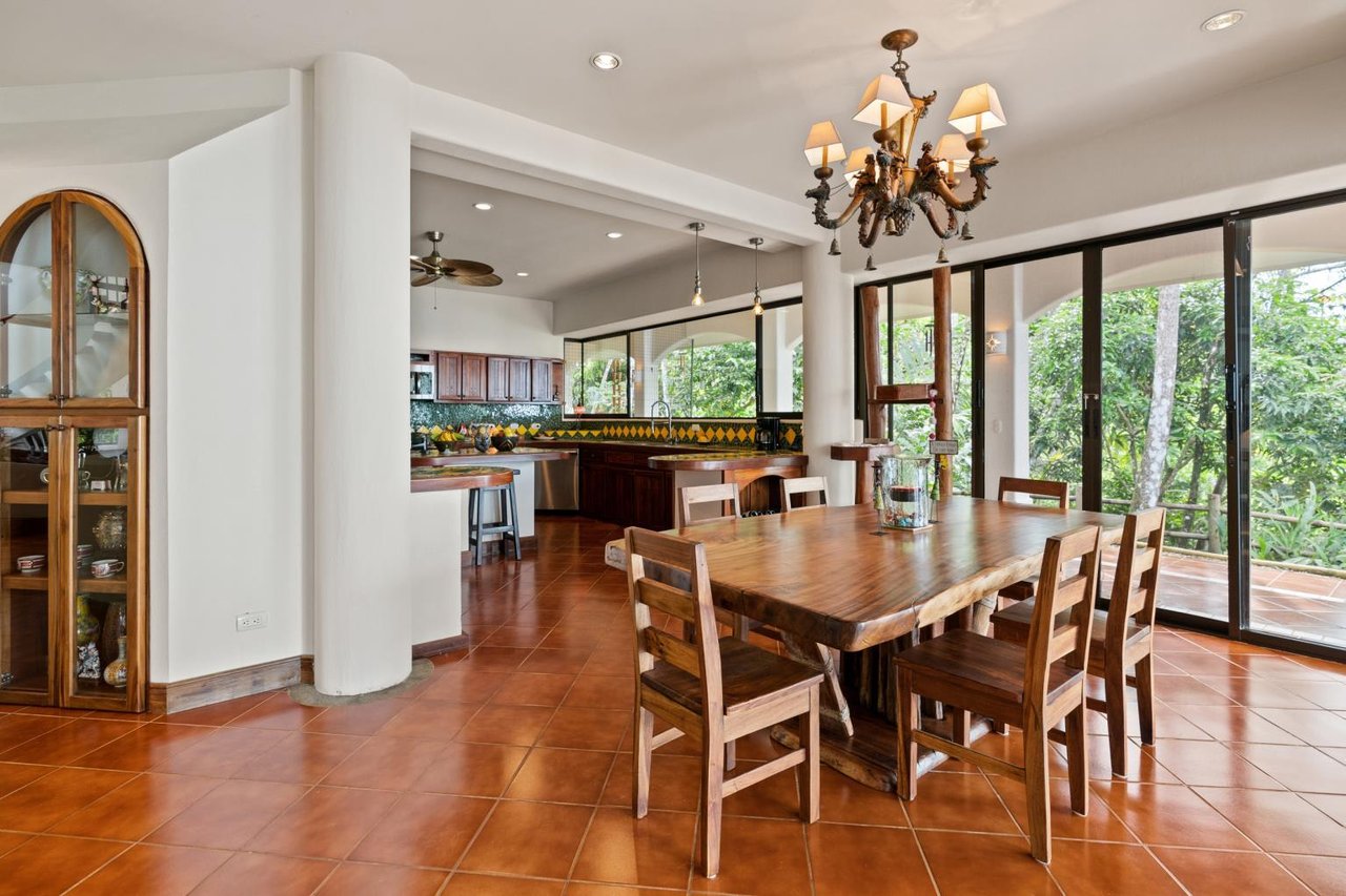 The Pinnacle Estate in Costa Verde!
