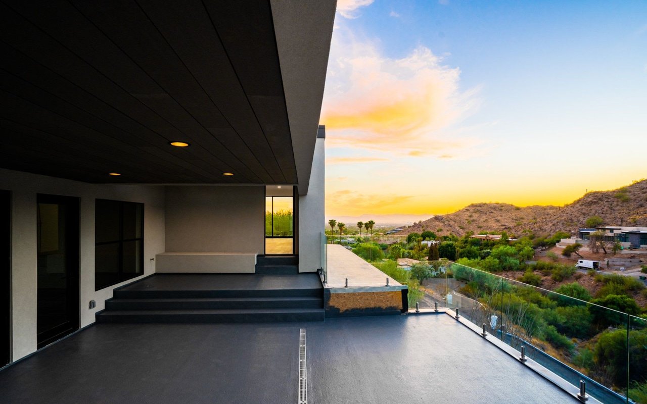 7043 N Longlook Road, Paradise Valley, AZ