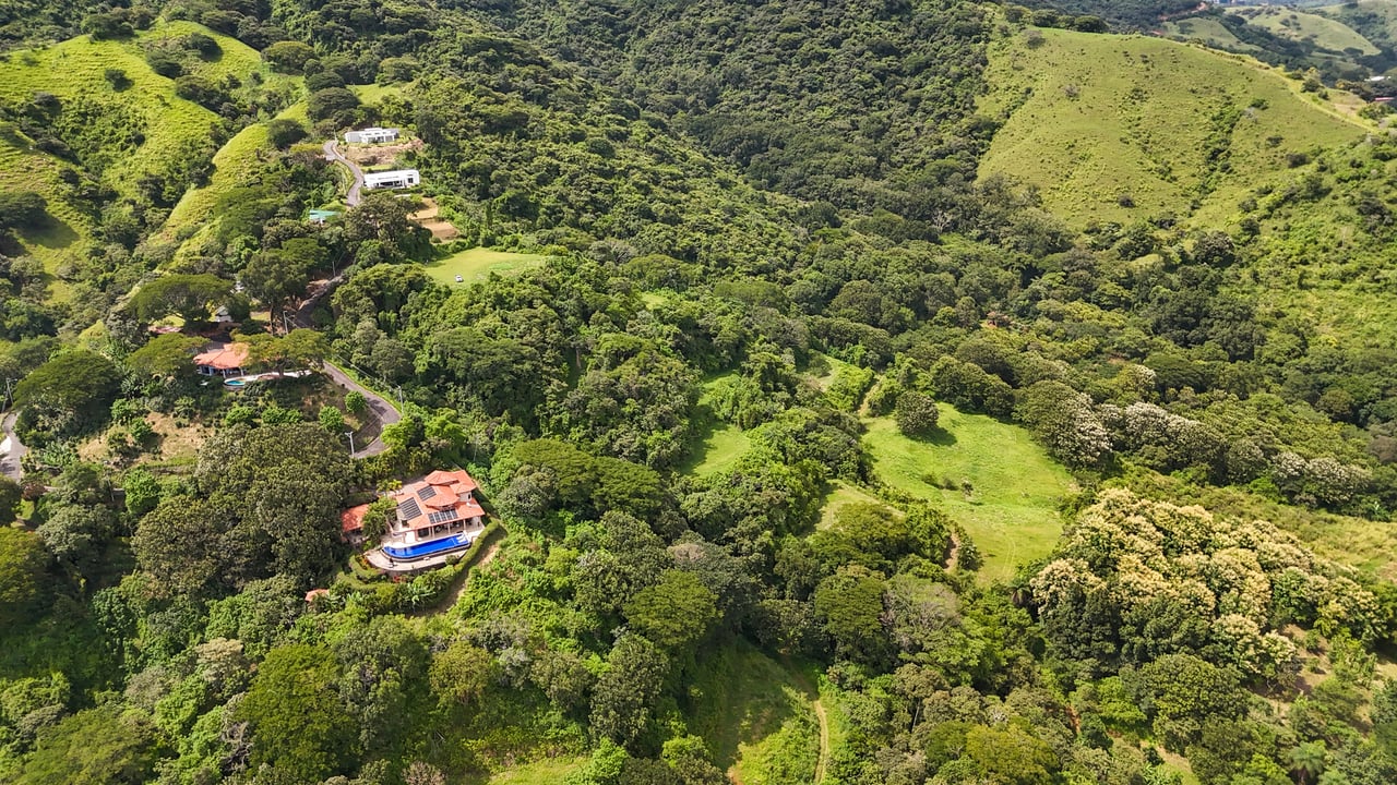 Subdivided Mountain View Land, Atenas, Alajuela