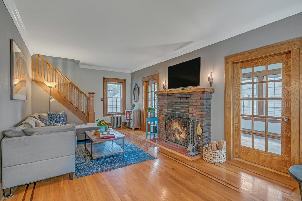 147 Pasadena Place