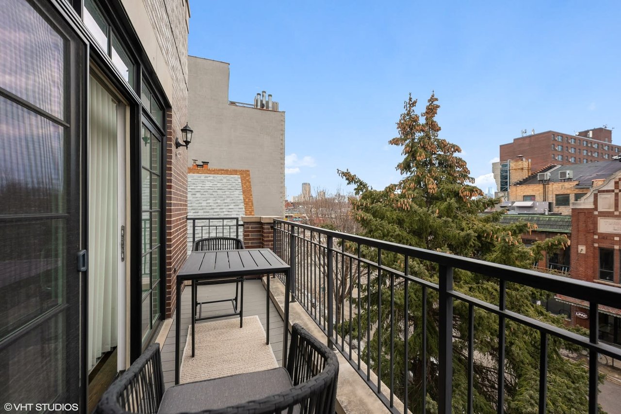 1020 W Diversey Parkway No. 3