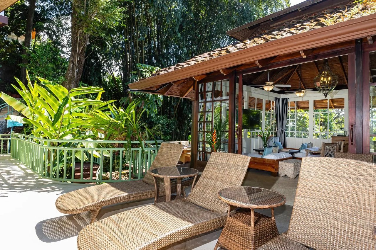 Casa Vista Azul