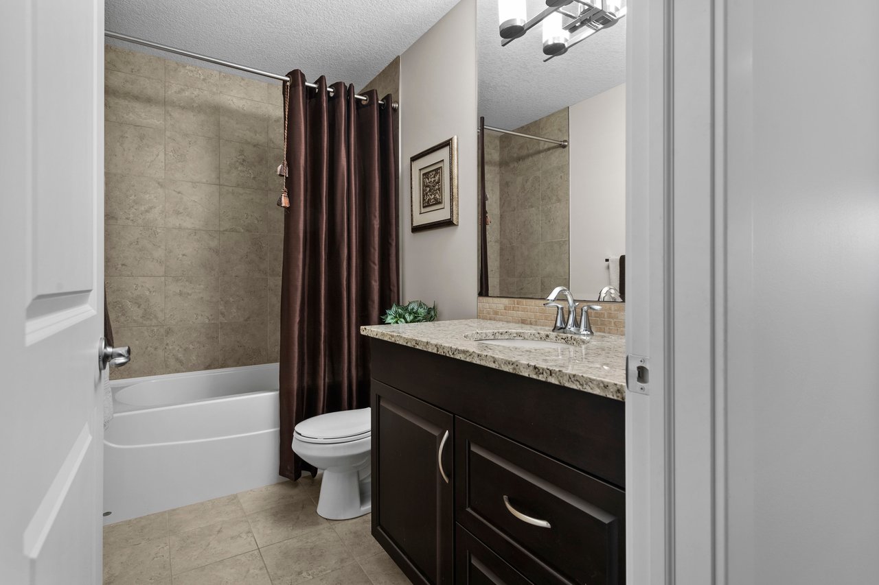 20 Quarry Gardens SE