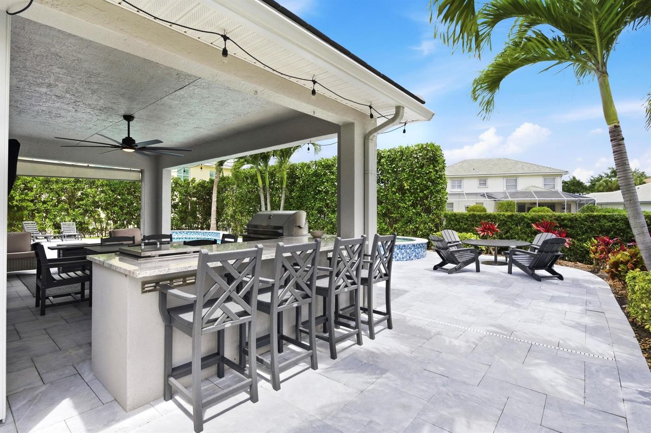 573 Cocoplum Drive, E
