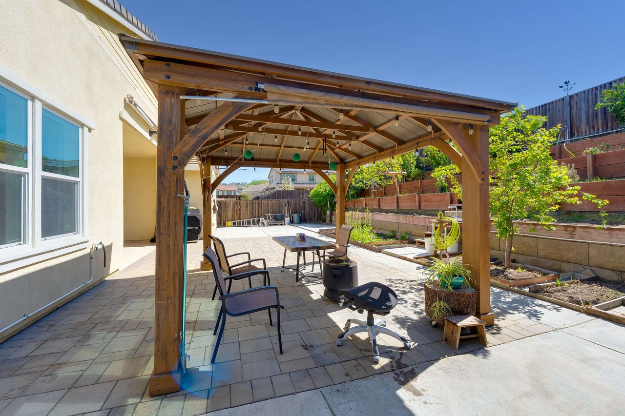 2904 Hanauma Bay Drive, Pittsburg