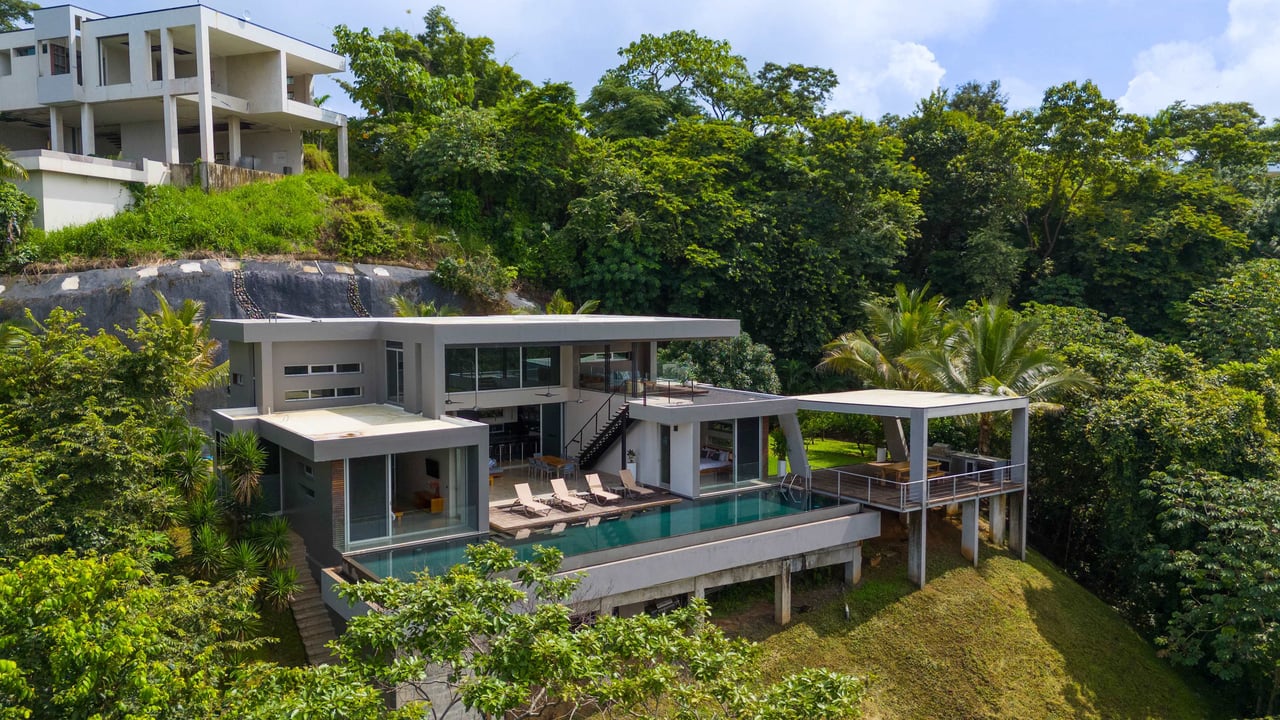 Villa Gaia | Gorgeous Modern Designed Ocean View Home - With Amazing Rental Income