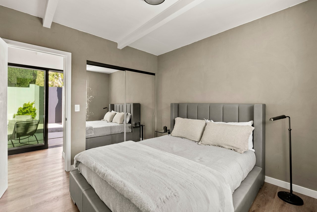 8460 Franklin Ave, hollywood hills