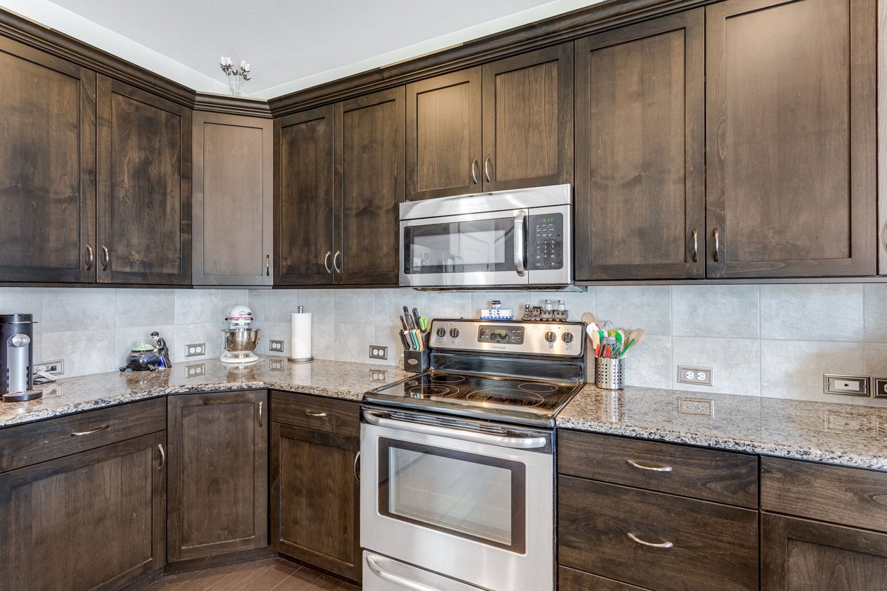 6913 Pettigrew St Wellington