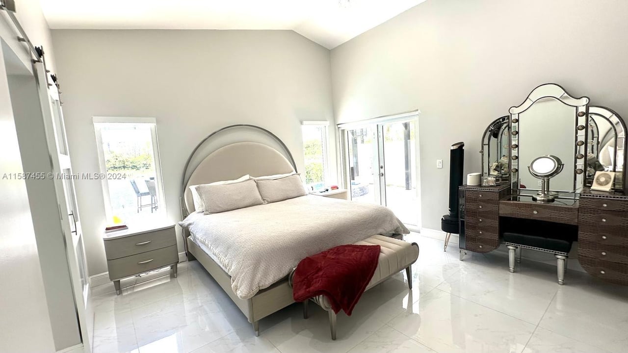 18226 SW 29 St Miramar