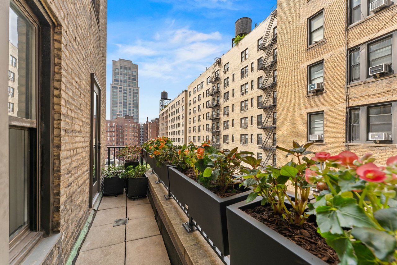 243 W End Ave #1004/1007