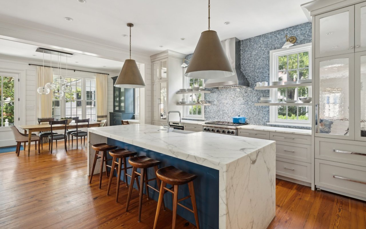 For Sale – Homes with Chef’s Kitchens