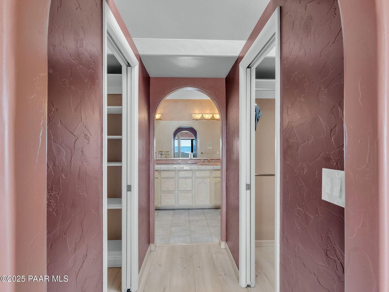 3160 Rainbow Ridge Dr