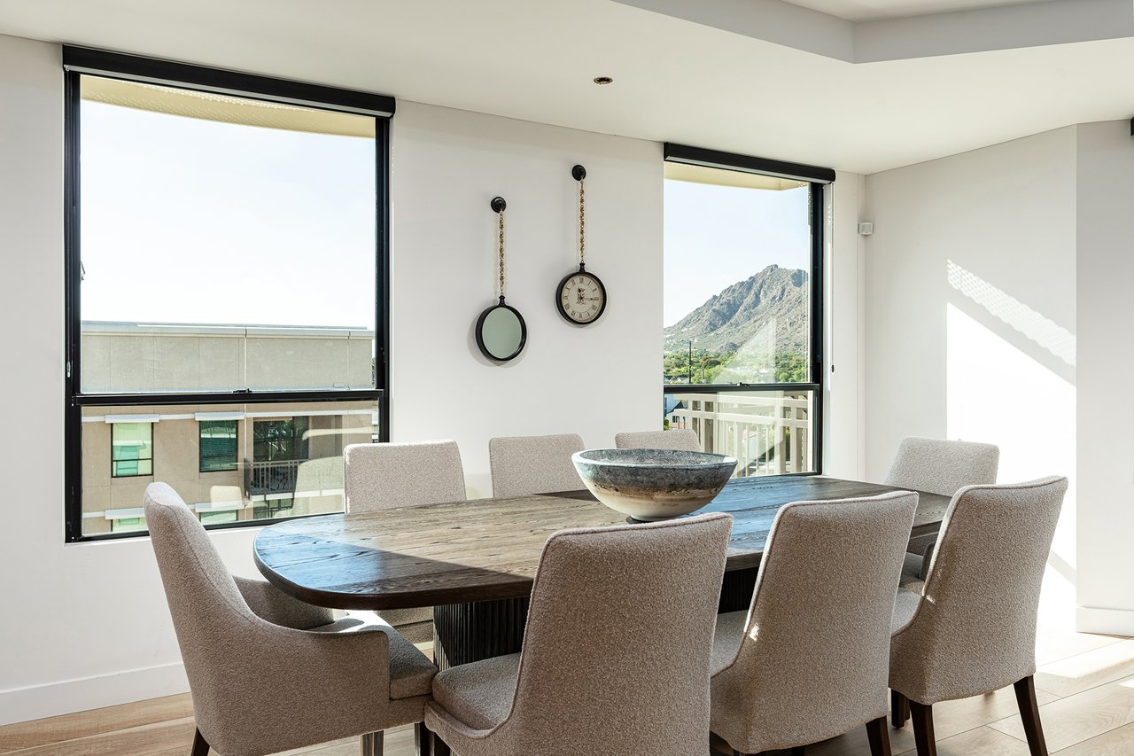 6803 E MAIN Street, 5511