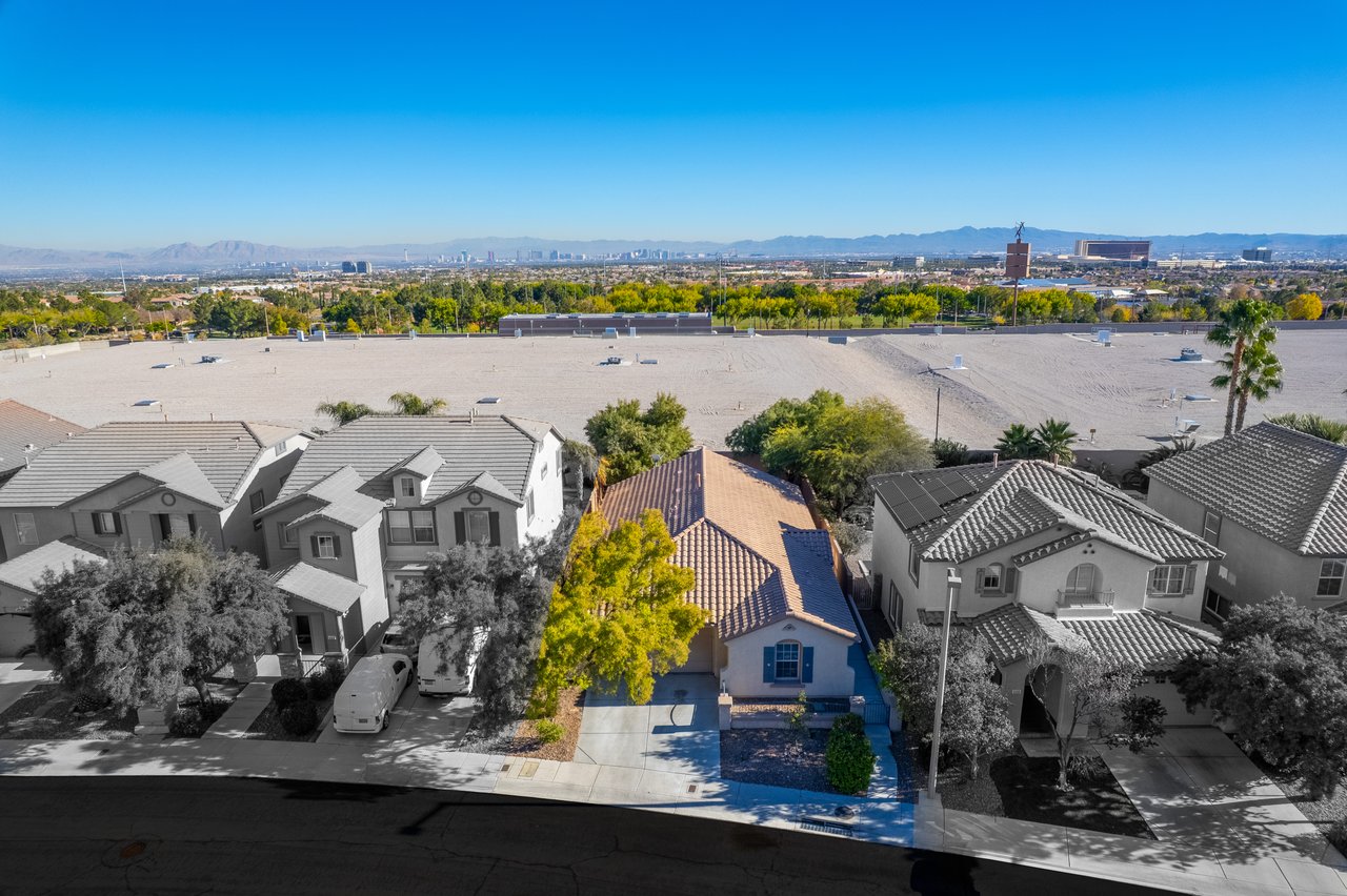 504 Lacabana Beach Drive