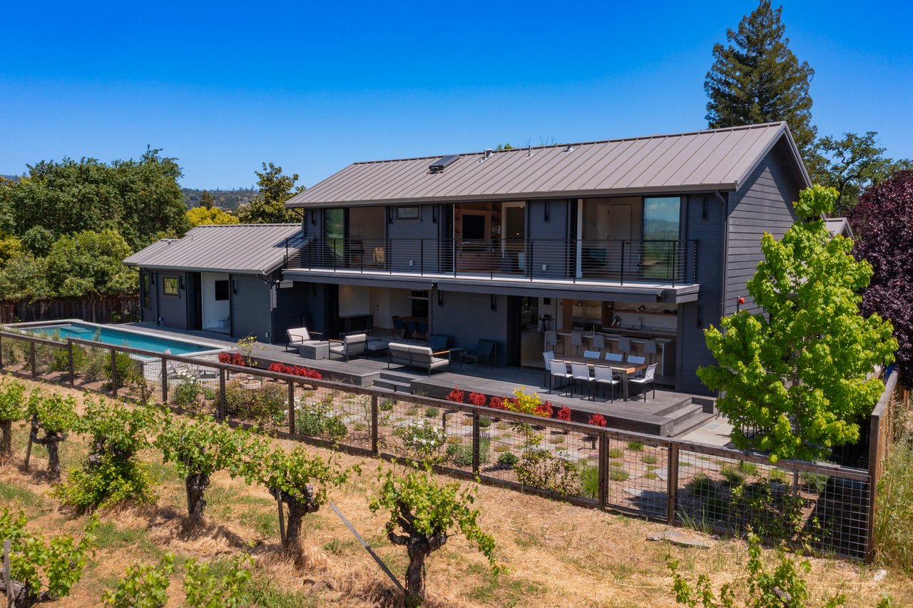 Contemporary Grove