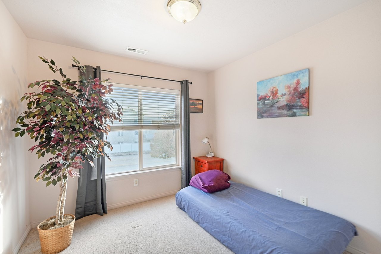 211 Greenfield Cir 103